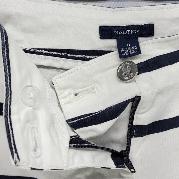 Nautica Blue Stripe Bermuda Shorts sz 8 - Picture 4 of 4